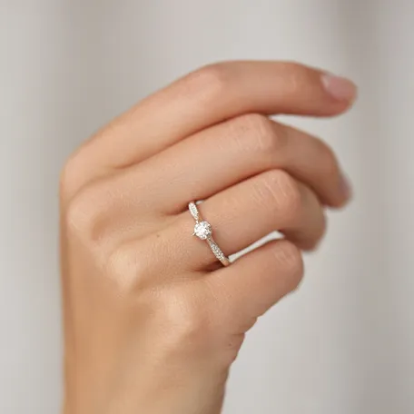 Diamond ring Tender Feel