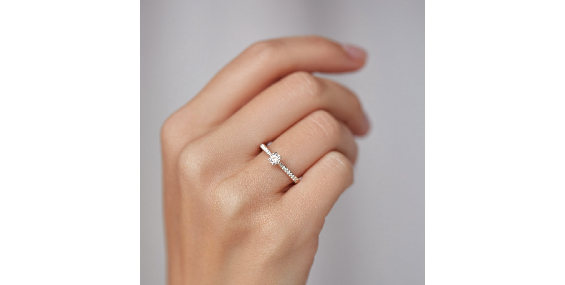 Diamond ring Midnight Romance