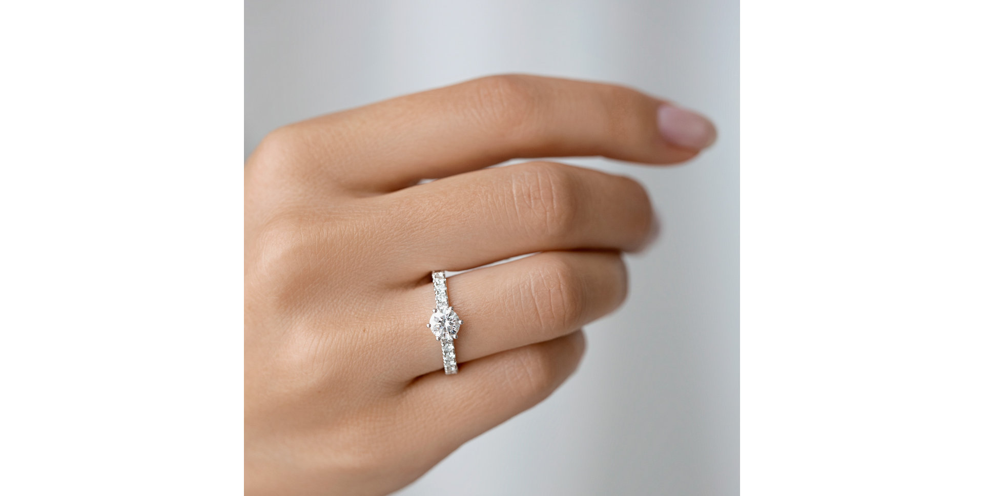 Diamond ring Sparkling Love