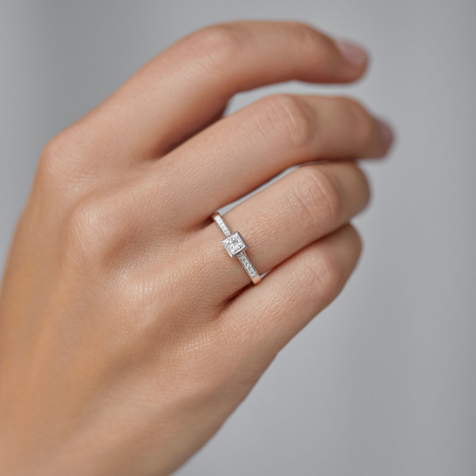Diamond ring Bold Love