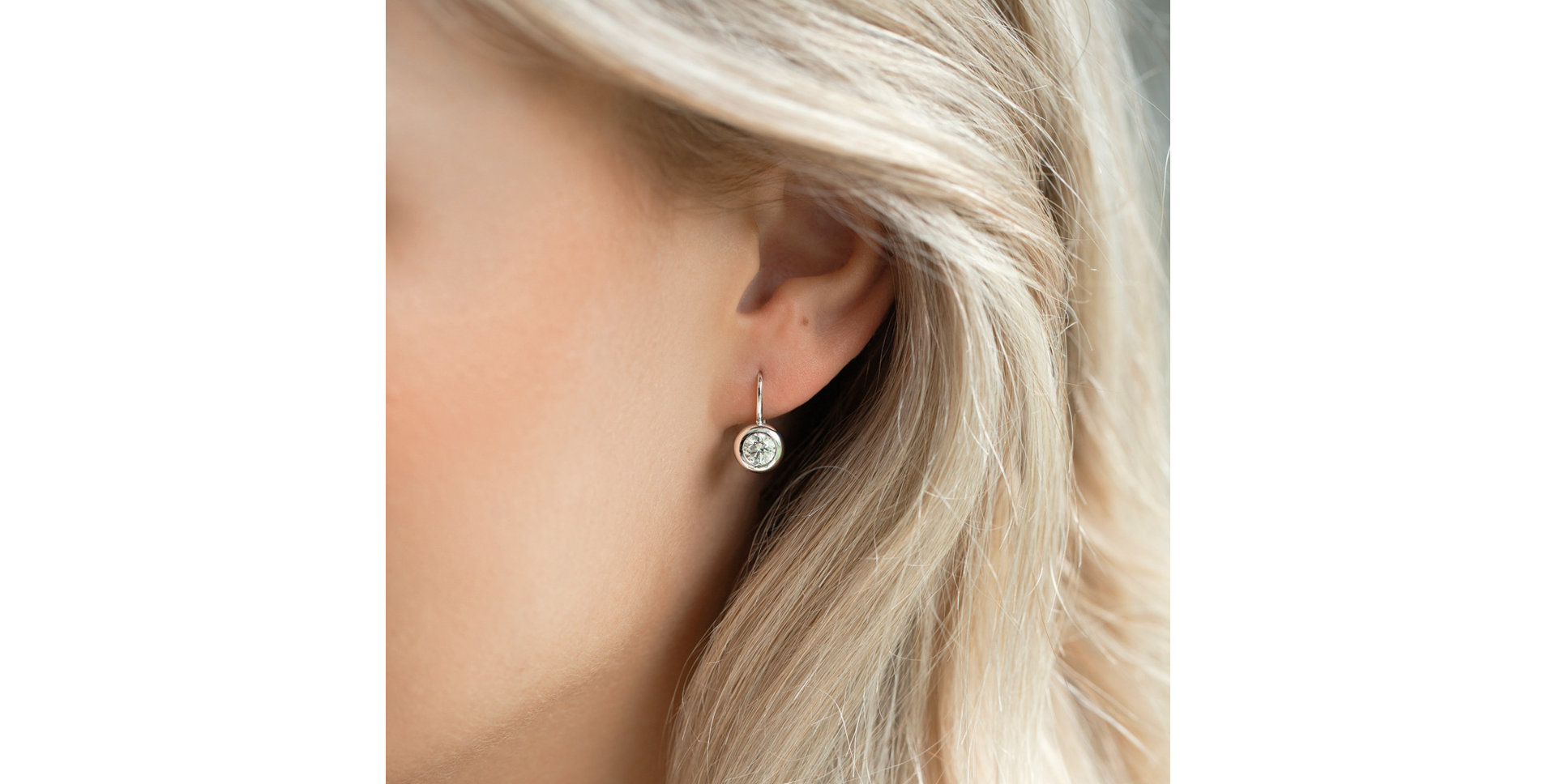 Diamond earrings Sparkling Dots