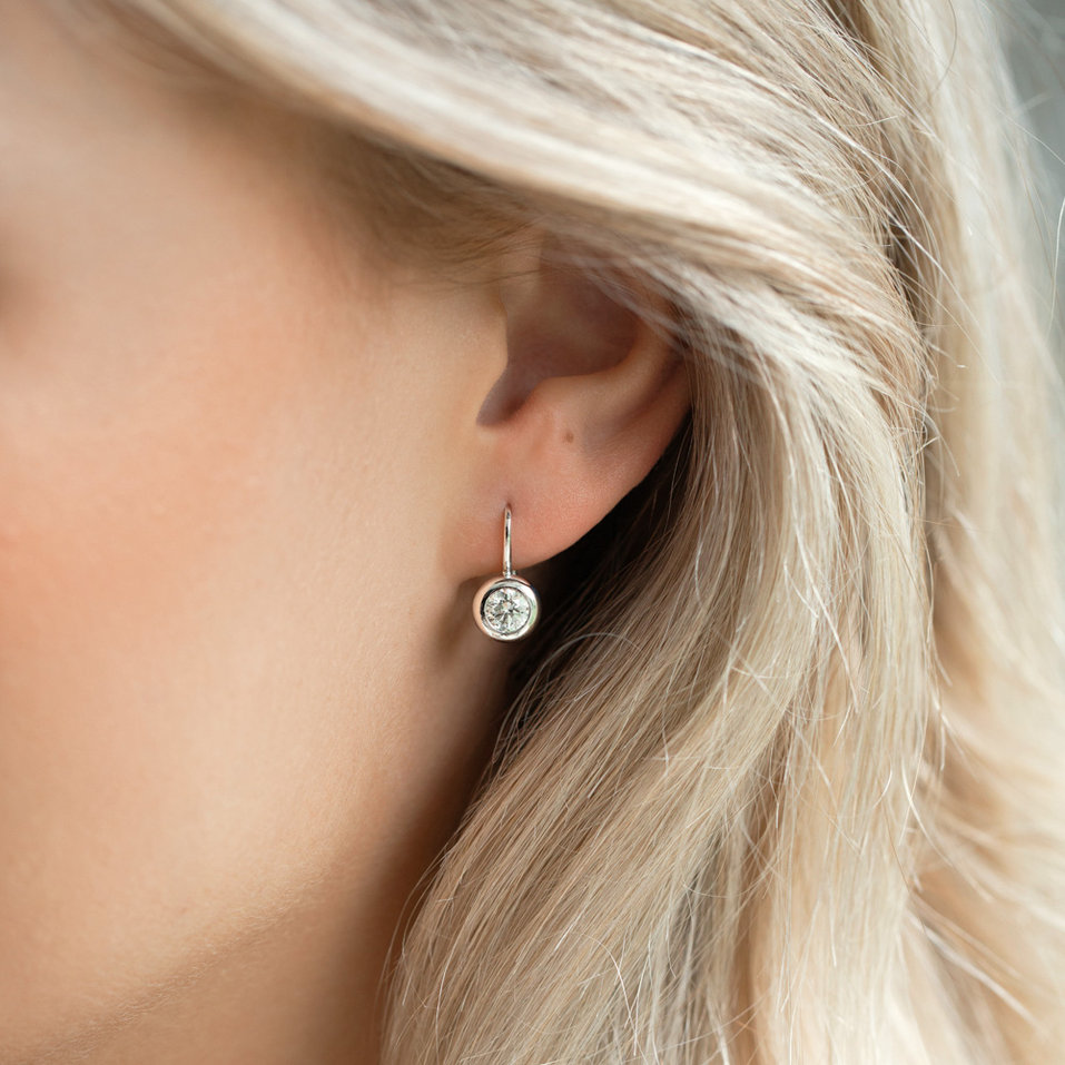 Diamond earrings Sparkling Dots