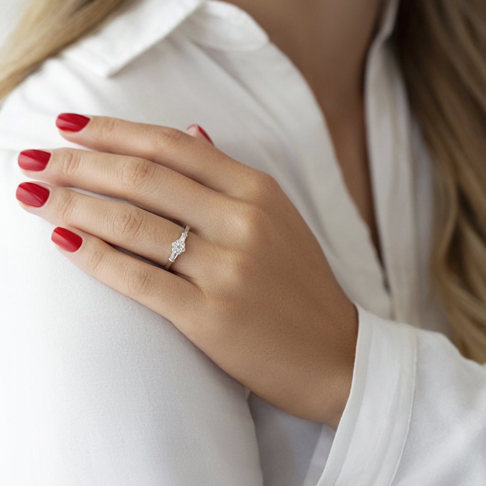 Diamond ring Ballboleta