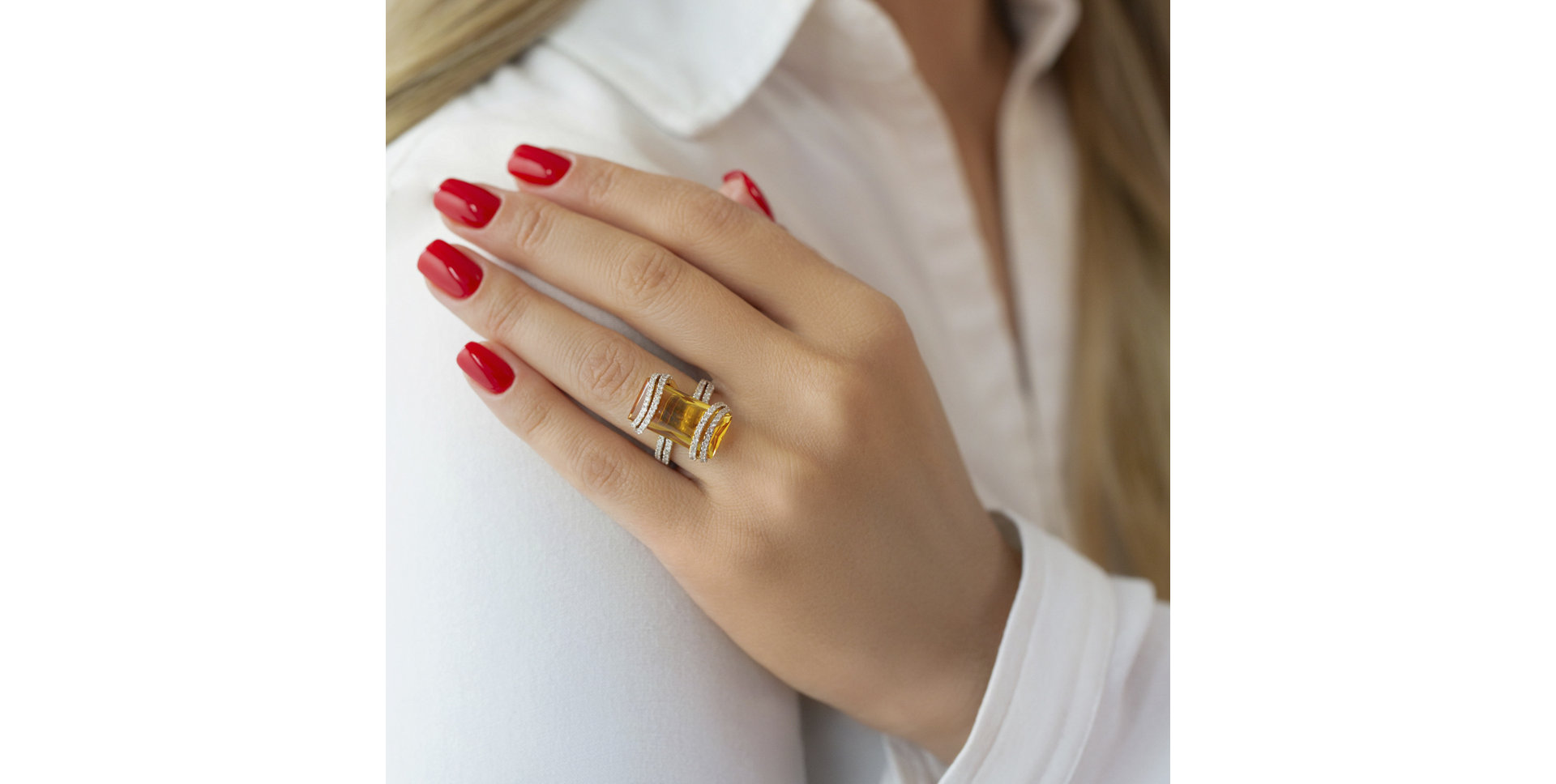 Ring with Citrine and diamonds Sunny Treasure