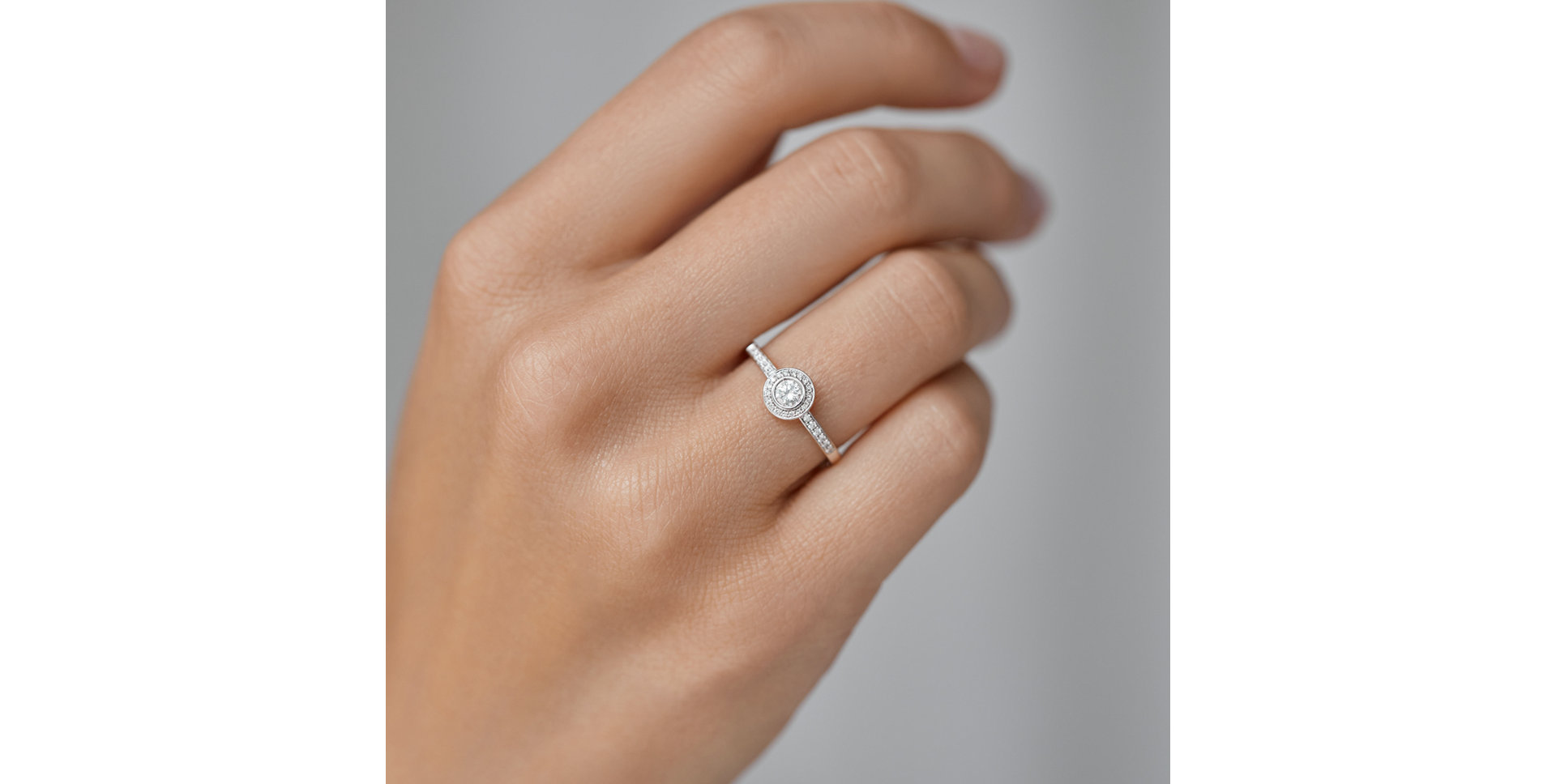 Diamond ring Sparkling Highness