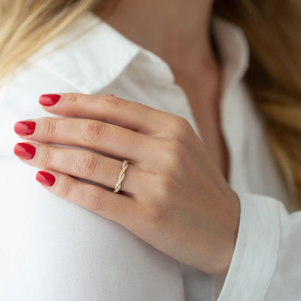 Diamond ring Tangled