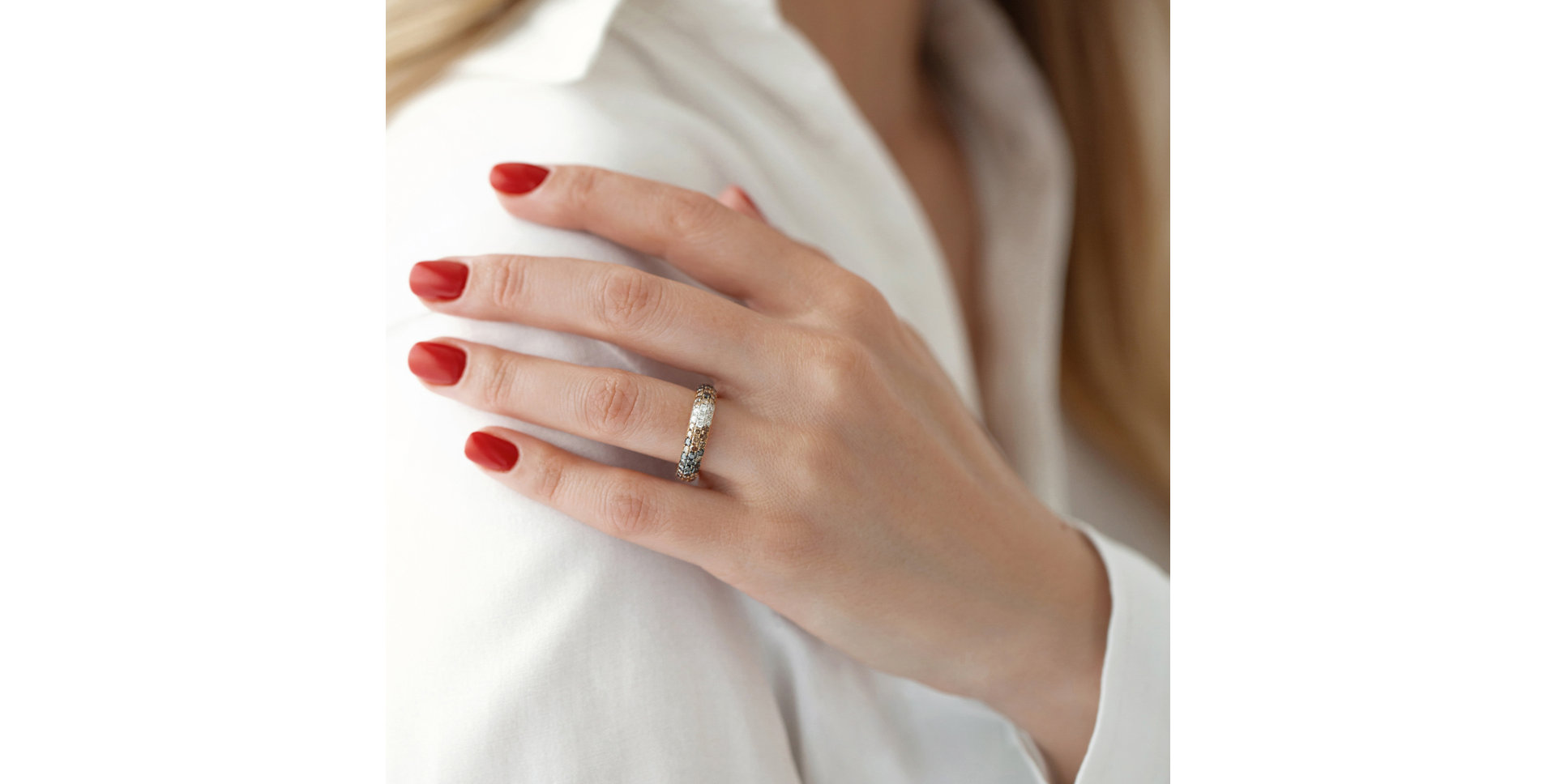 Diamond ring Midnight Snake