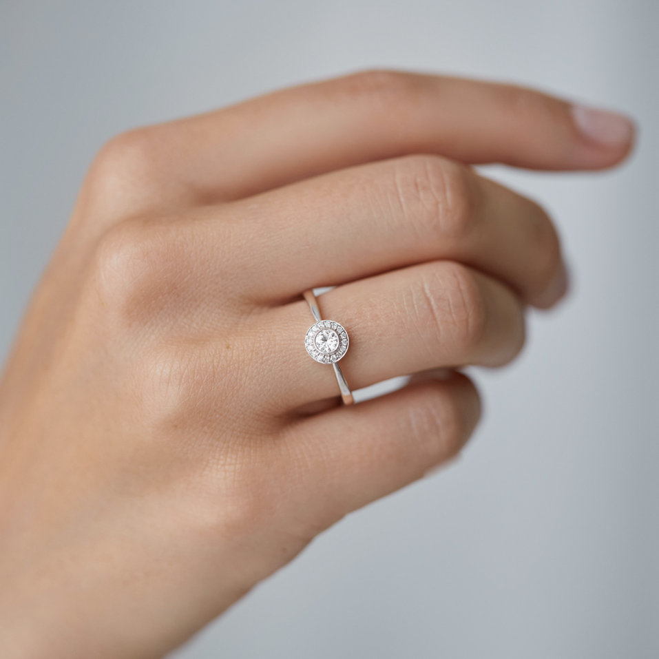 Diamond ring Sun Highness