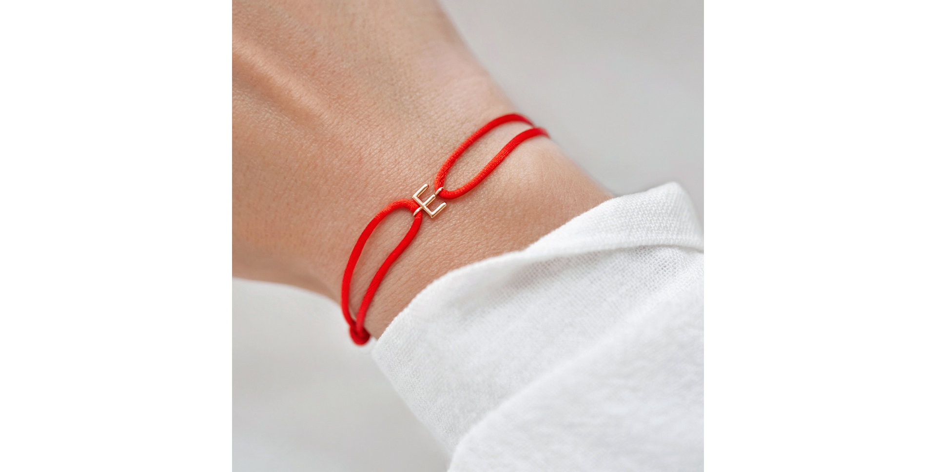 Diamond bracelet Red E