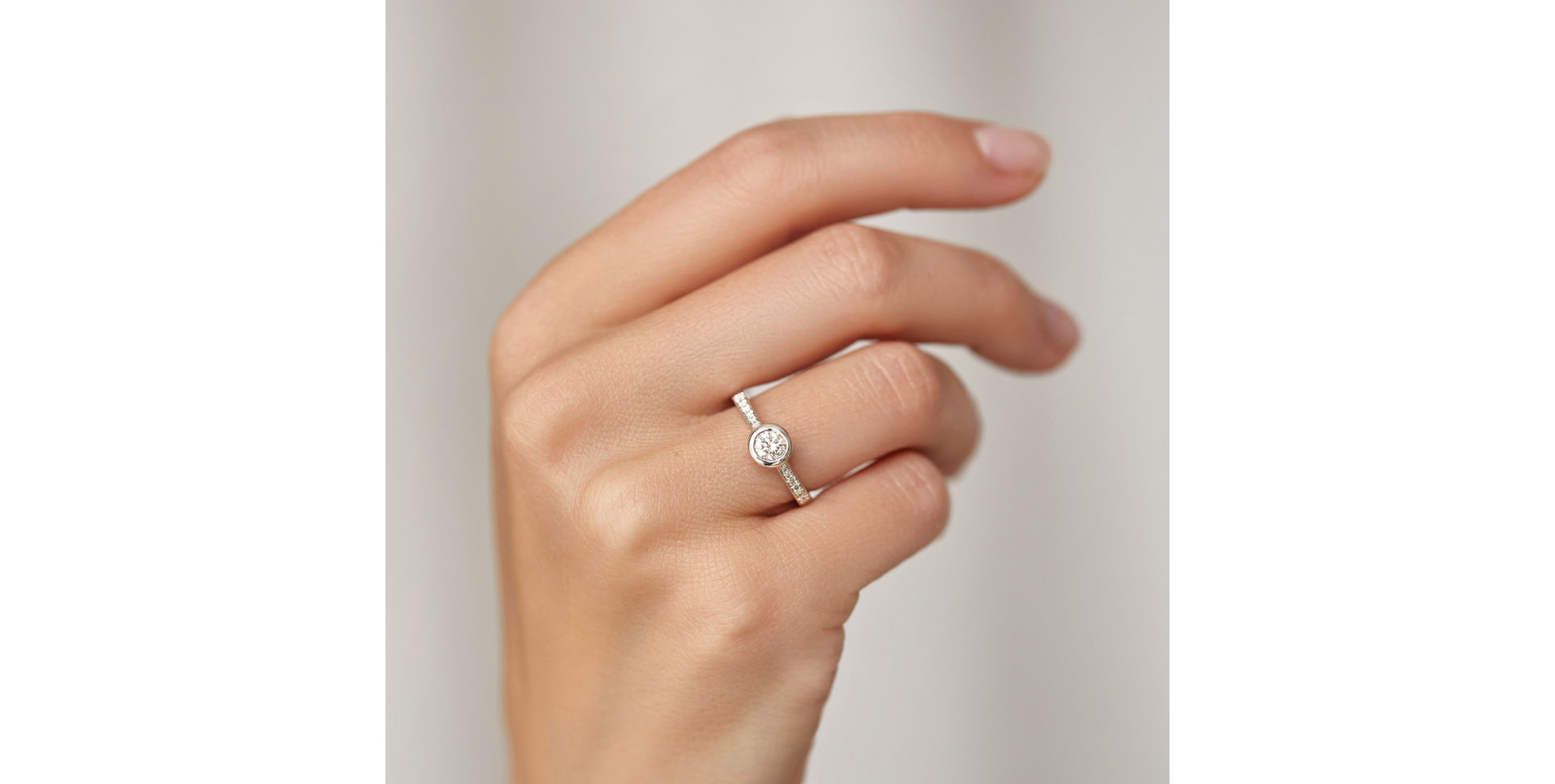 Diamond ring Space Love