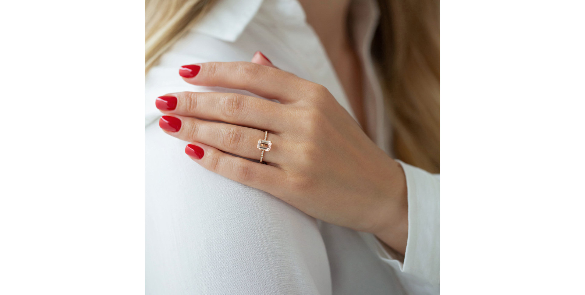 Diamond ring with Tanzanite Perfect Promise