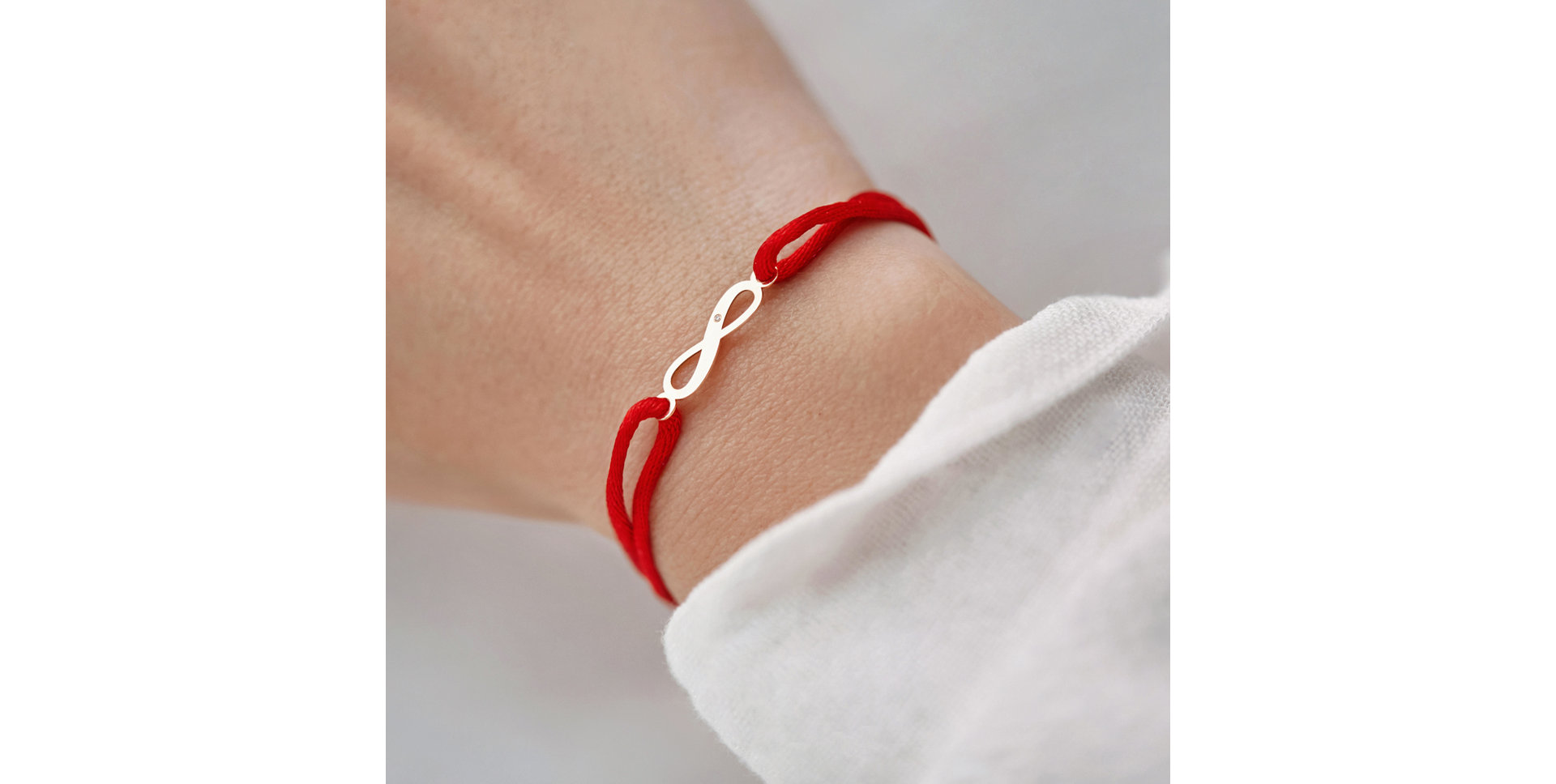 Diamond bracelet Infinity