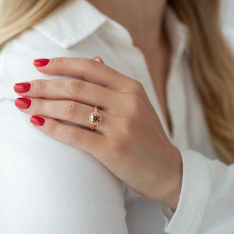 Ring with brown and white diamonds Tucker