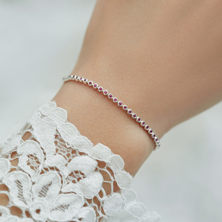 Bracelet with Ruby Essential Spendour