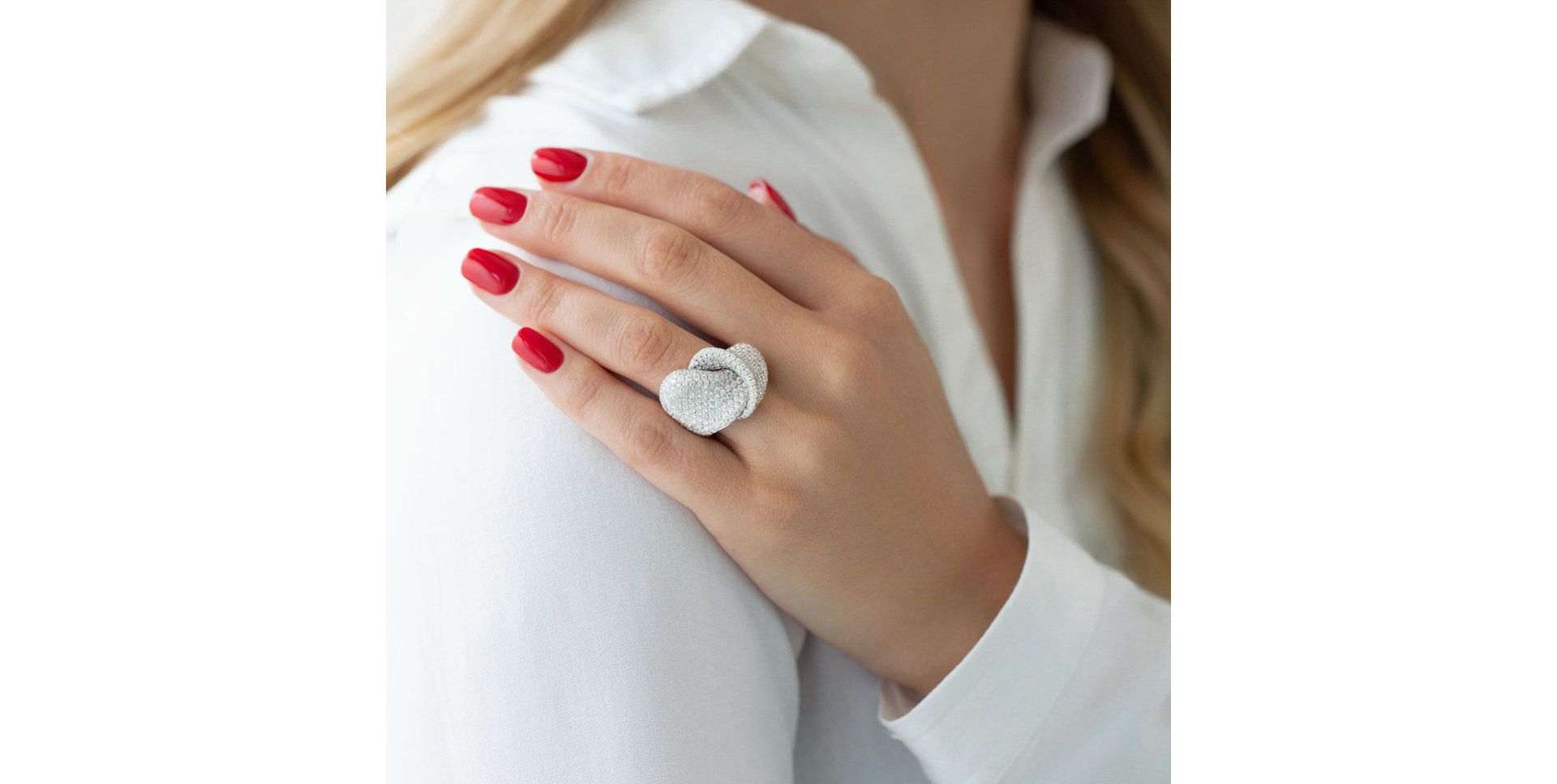 Diamond ring Chrissi