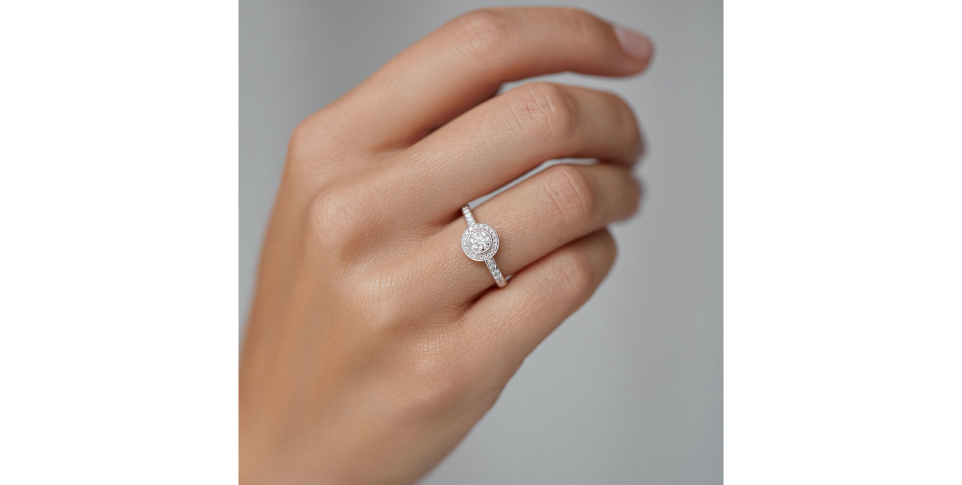 Diamond ring Sparkling Highness