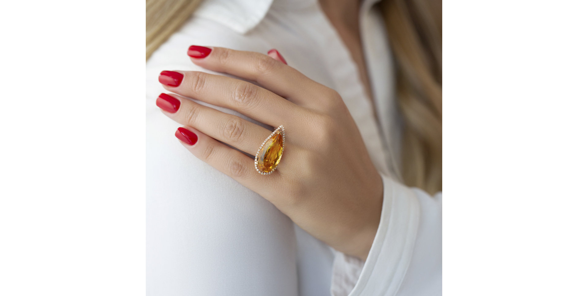 Ring with Citrine and diamonds Kaylynn