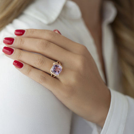 Diamond rings with Amethyst Howells