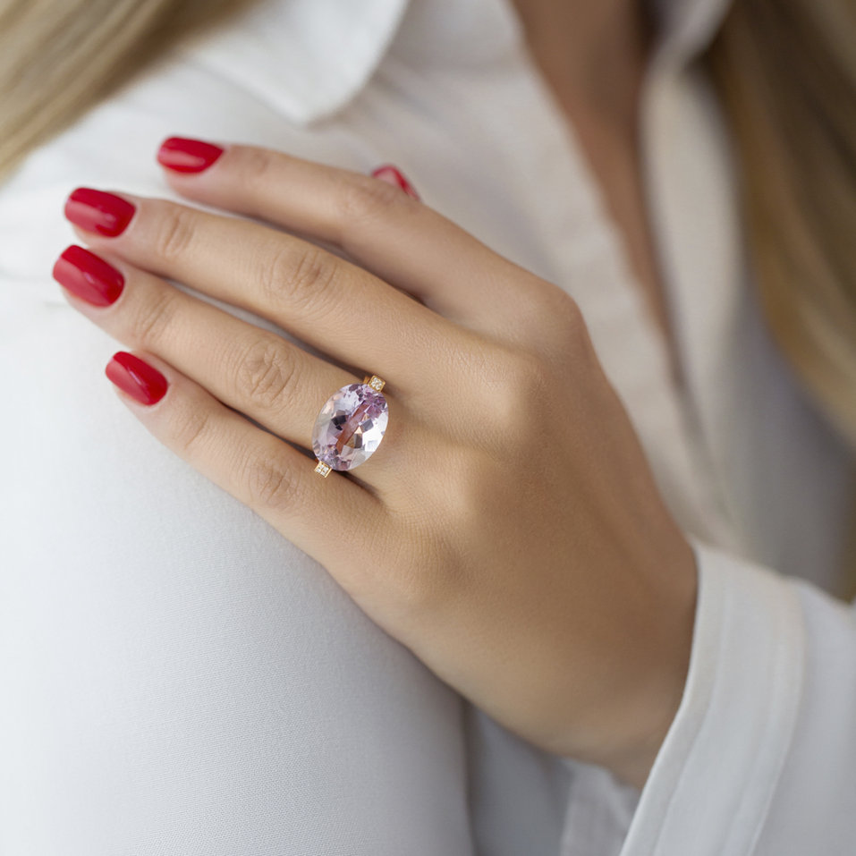 Diamond rings with Amethyst Amalasanda