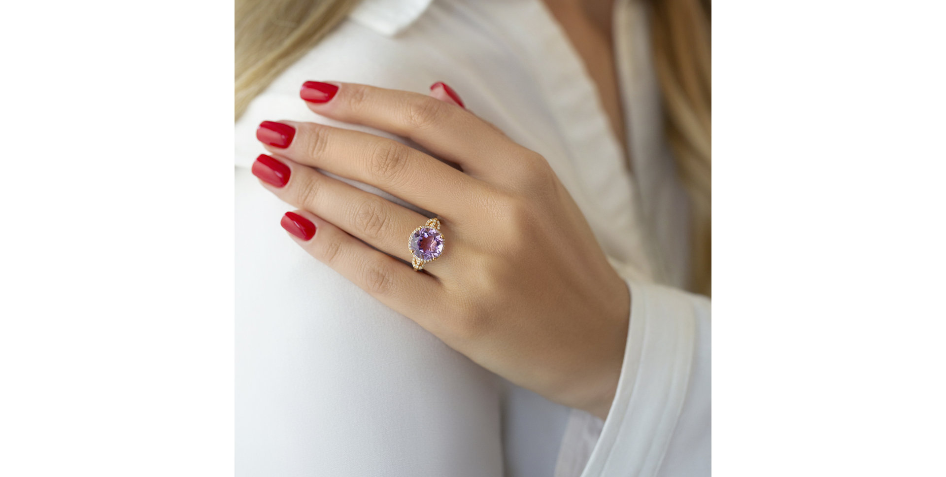 Diamond rings with Amethyst Ammeline