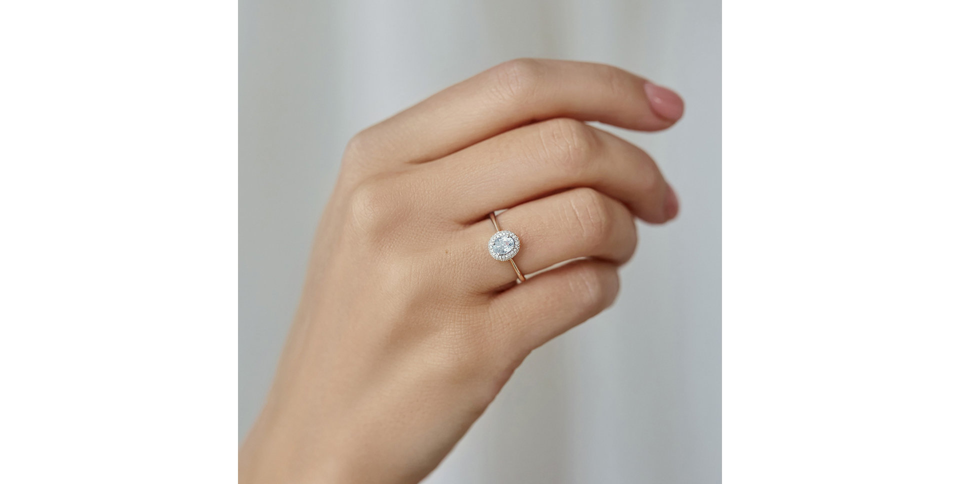 Diamond ring with Sapphire Princess