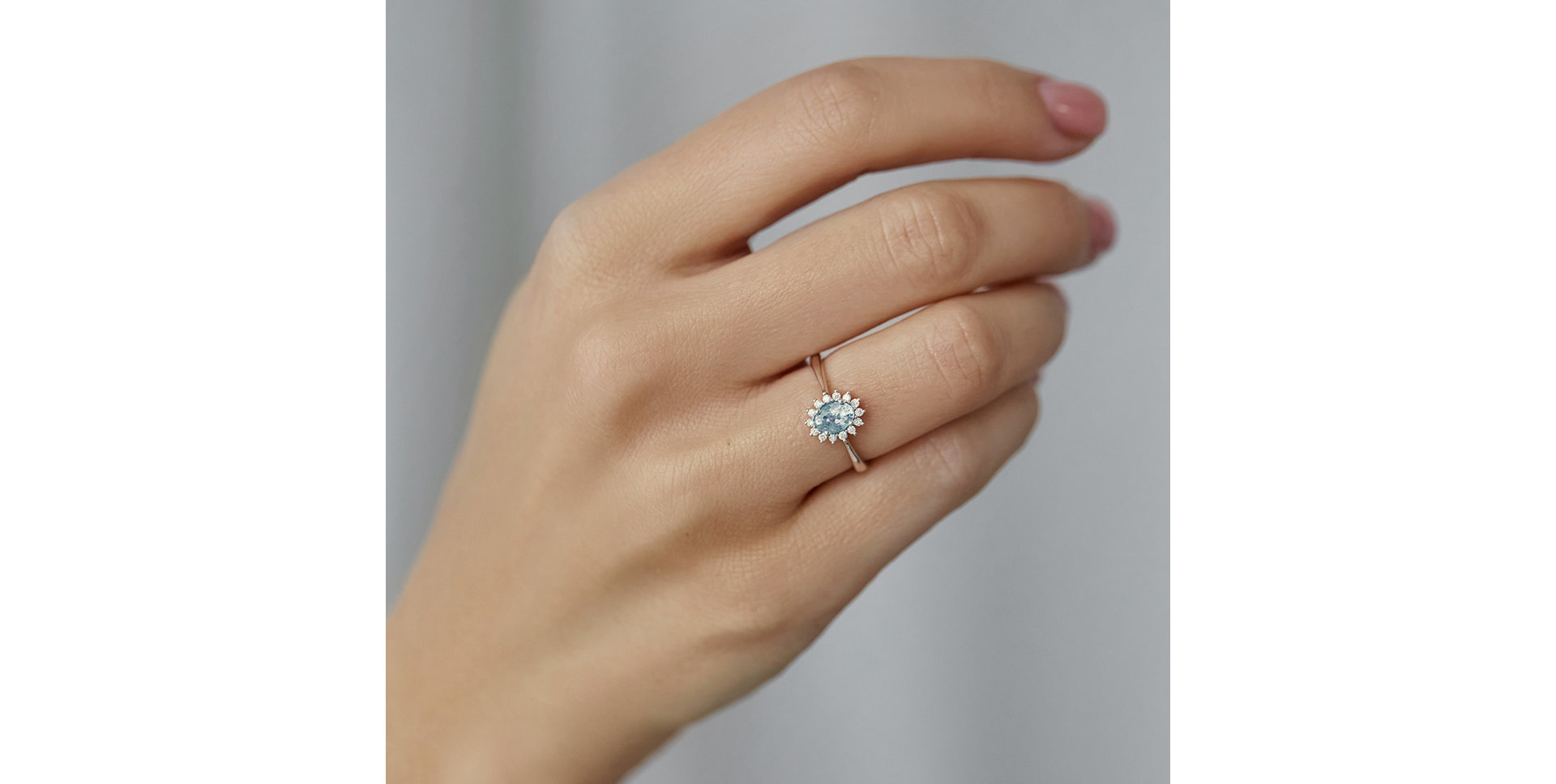 Diamond ring with Sapphire Princess Sparkle