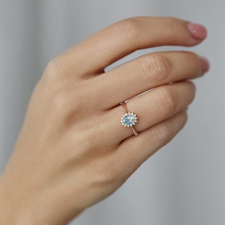 Diamond ring with Sapphire Princess Sparkle