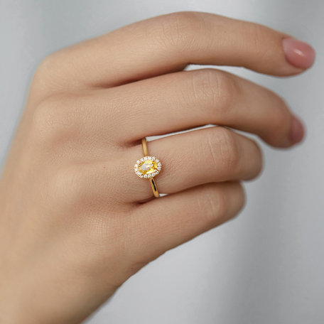 Diamond ring with Sapphire Princess