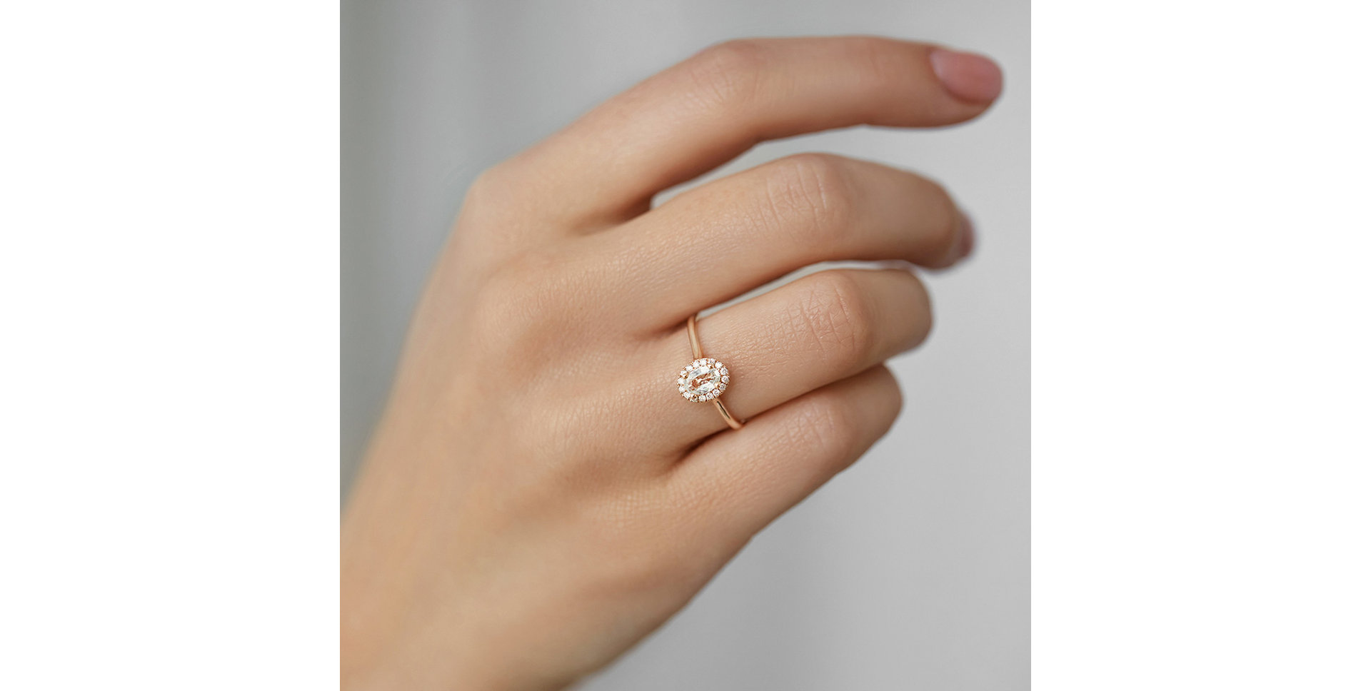 Diamond ring with Sapphire Princess