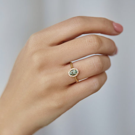 Diamond ring with Sapphire Princess Wish