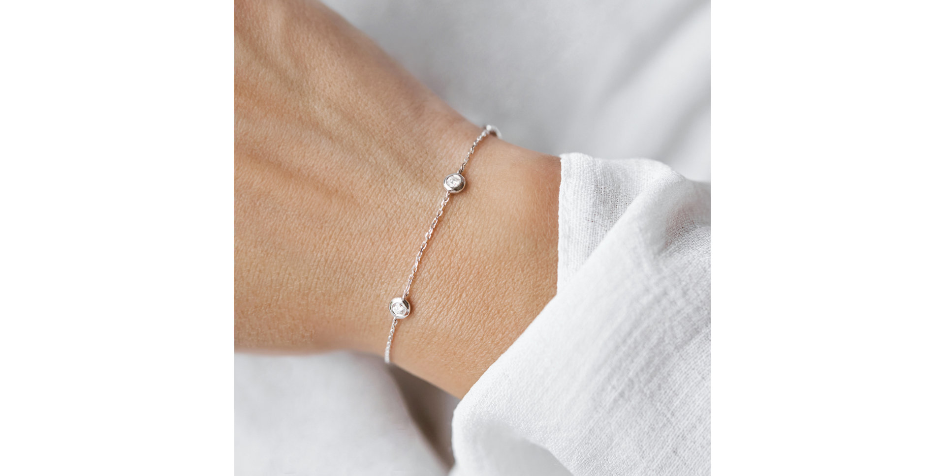 Bracelet with diamonds Sparkling Dot