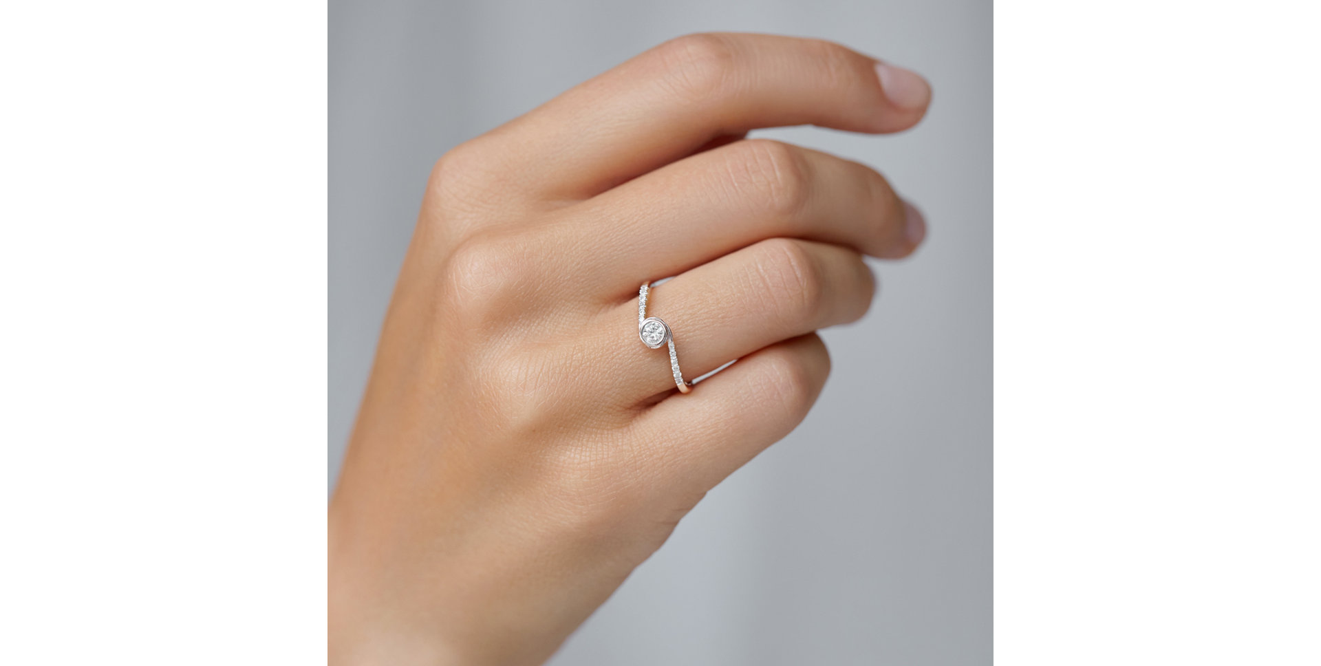 Diamond ring Grand Star