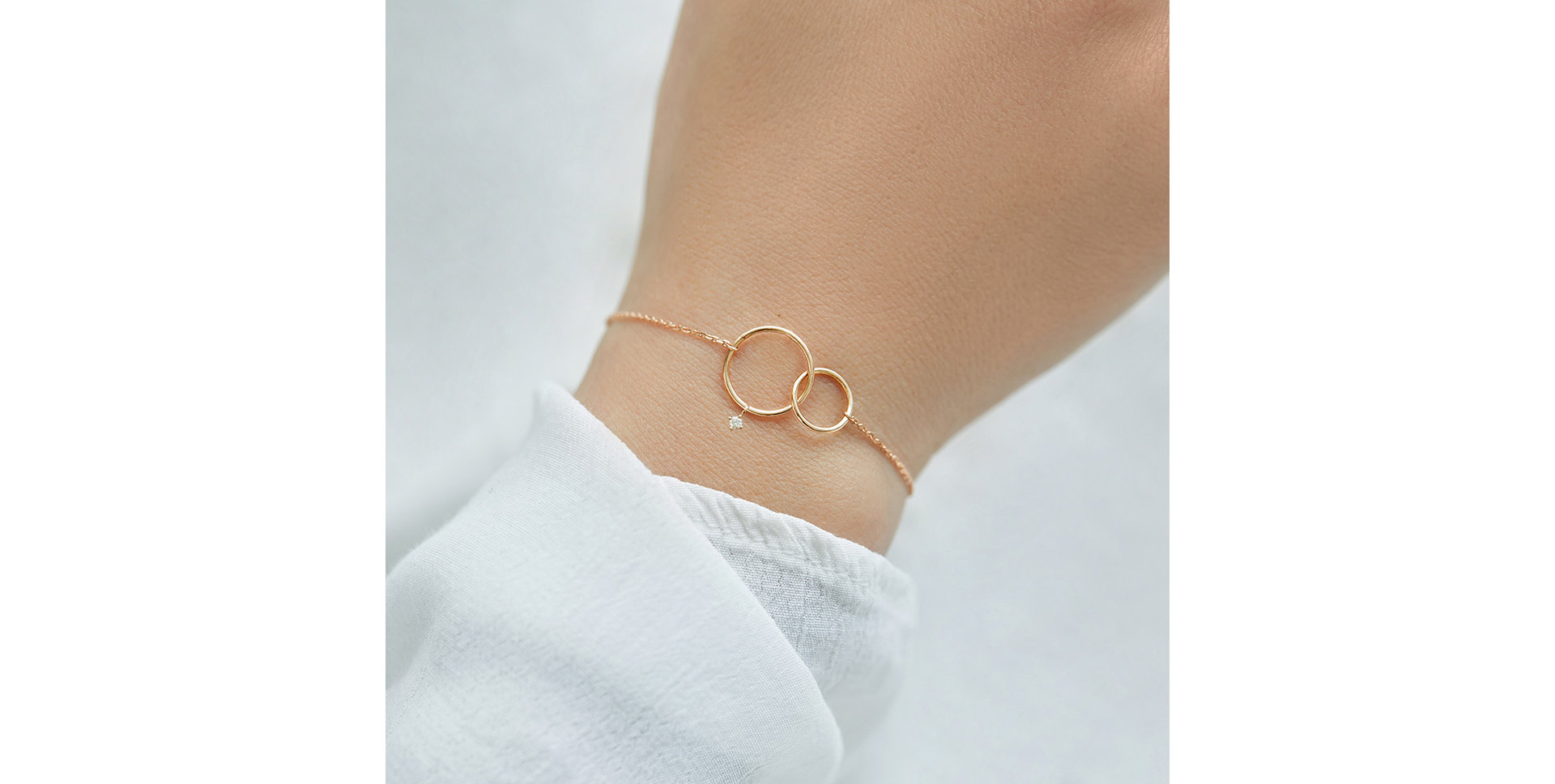 Diamond bracelet Circle of Friends