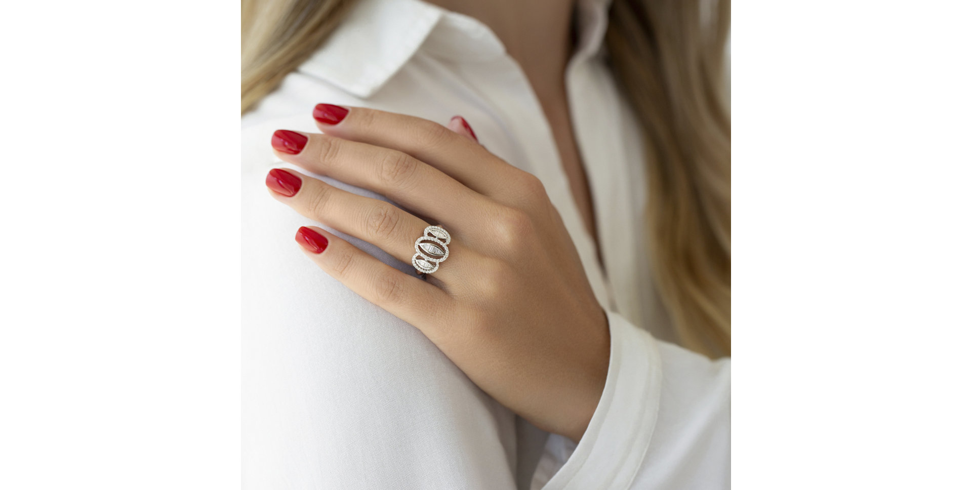 Diamond ring Glamorous Spark