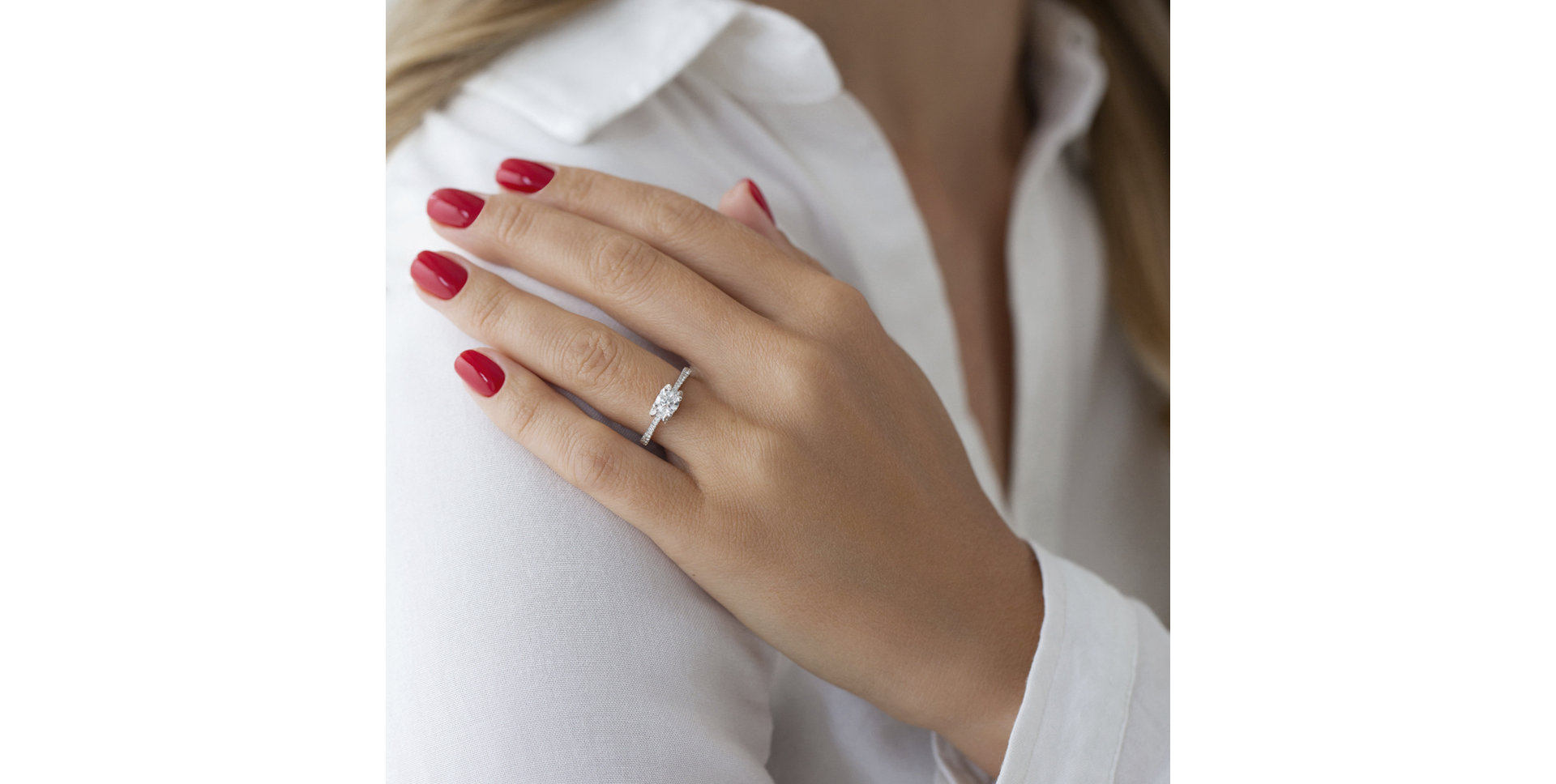 Diamond ring El Corazon