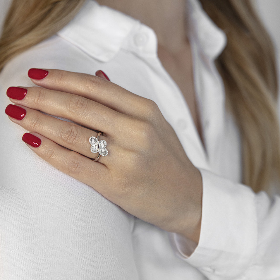 Diamond ring Beautiful Butterfly