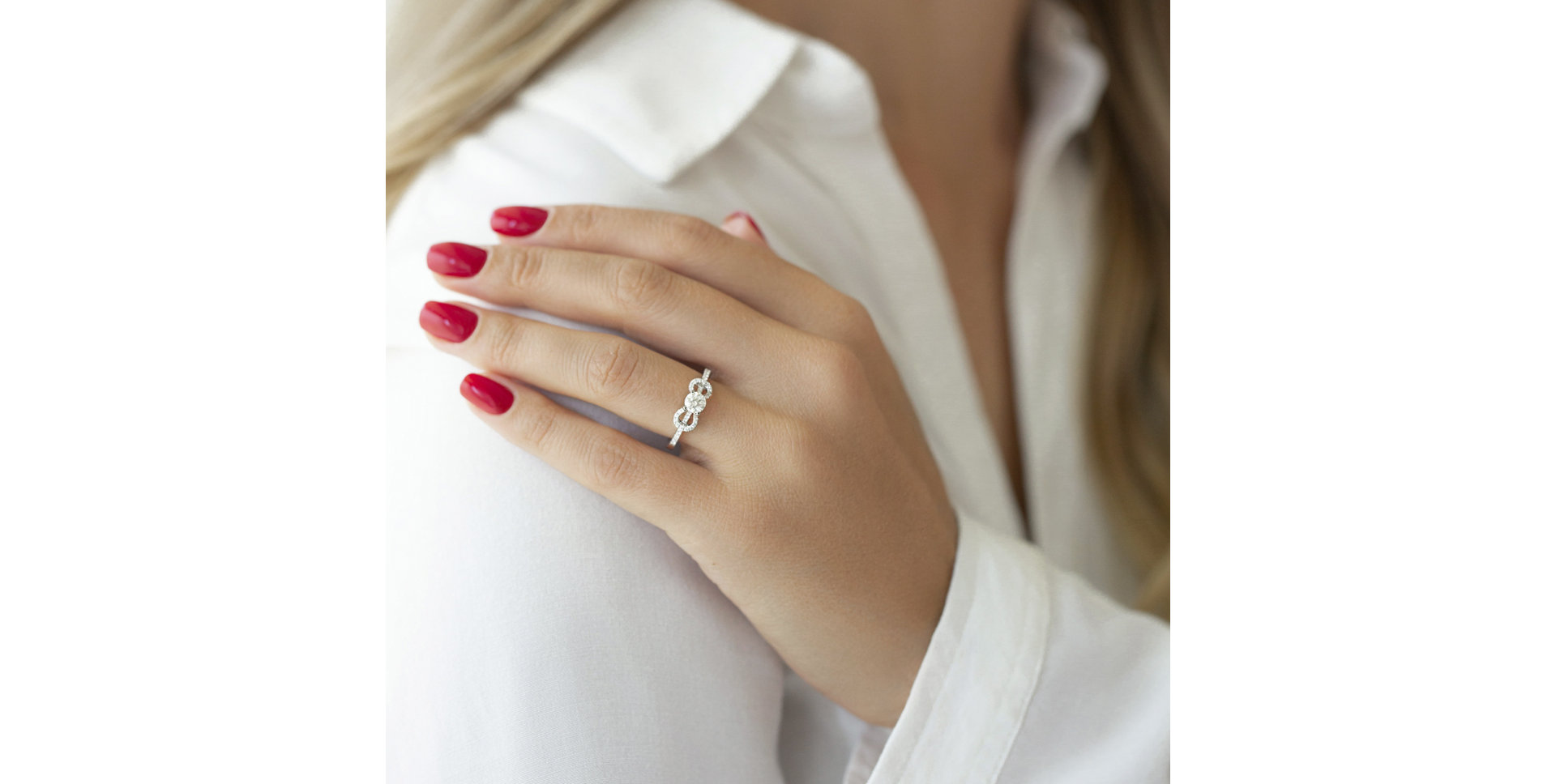 Diamond ring Magdalen