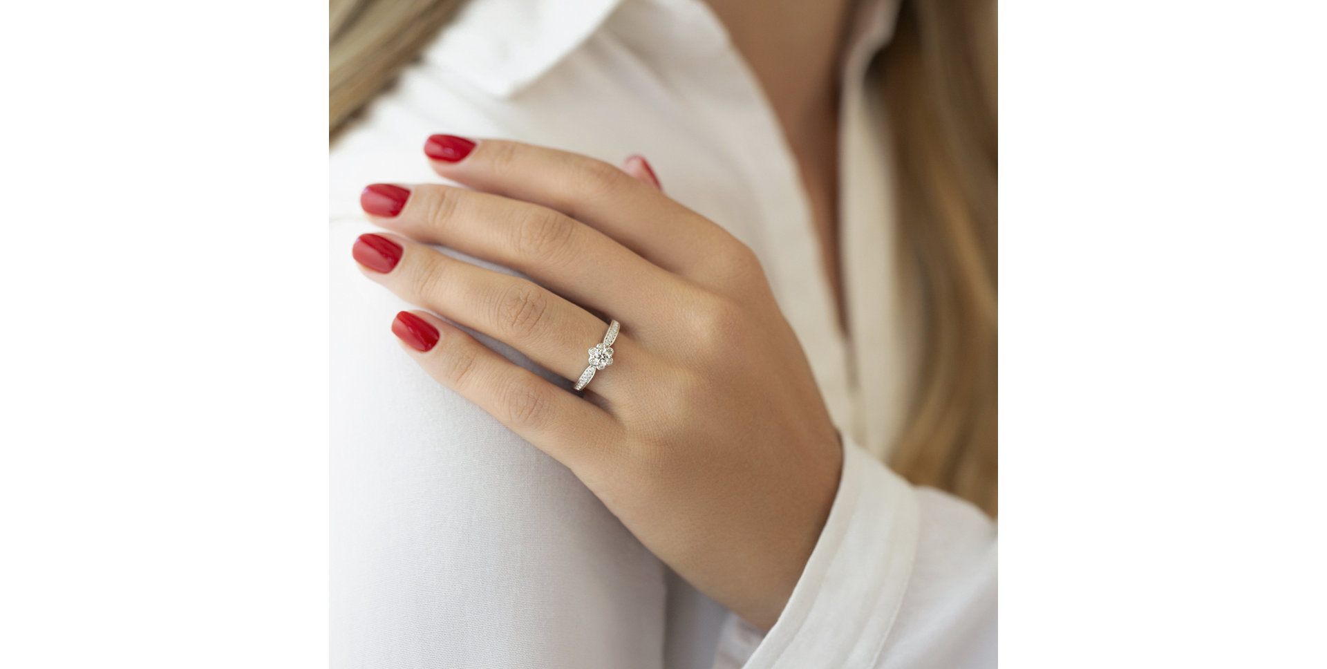 Diamond ring Zafira