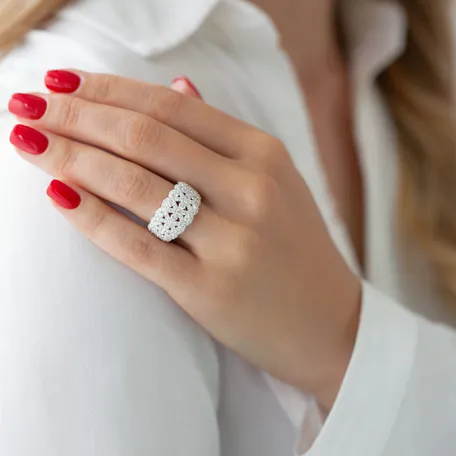 Diamond ring Le Chic