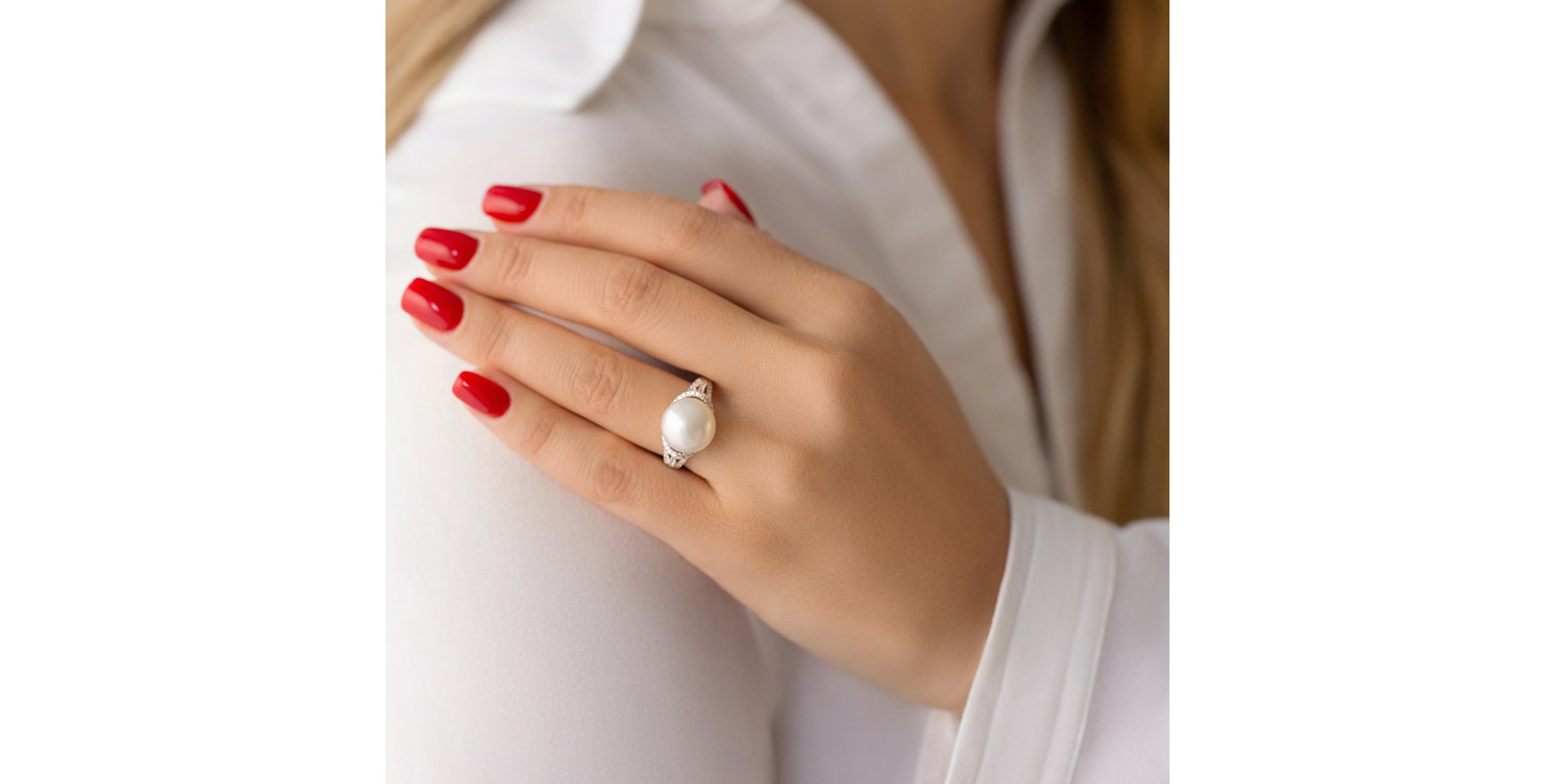 Diamond ring with Pearl Sublime Reef