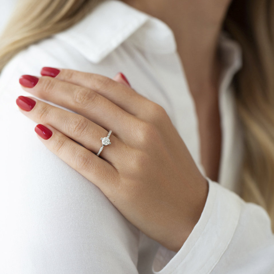 Diamond ring Cherilyn