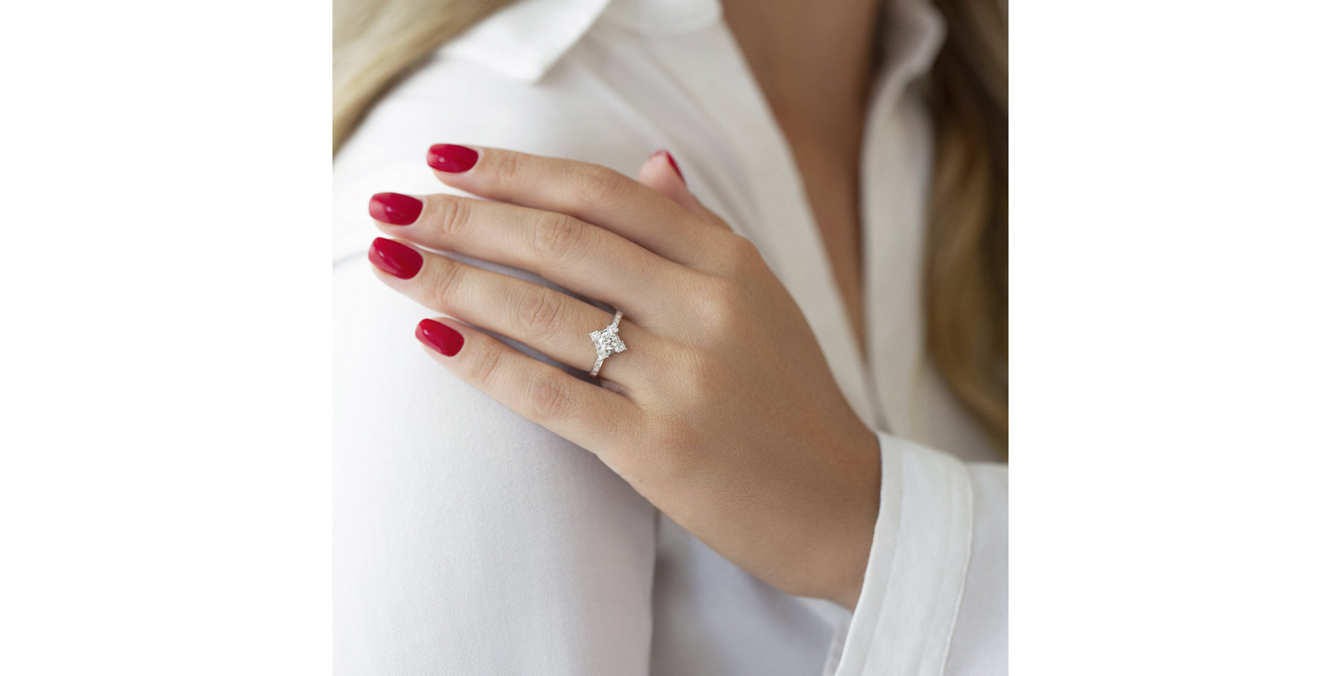 Diamond ring Countess Passion