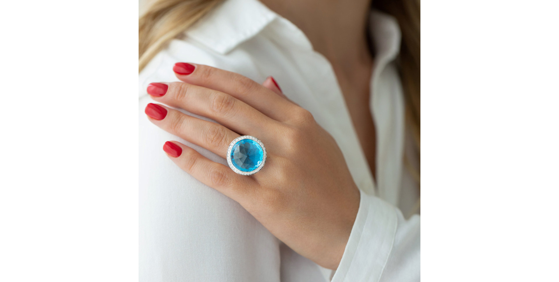 Diamond ring with Topaz Freccia