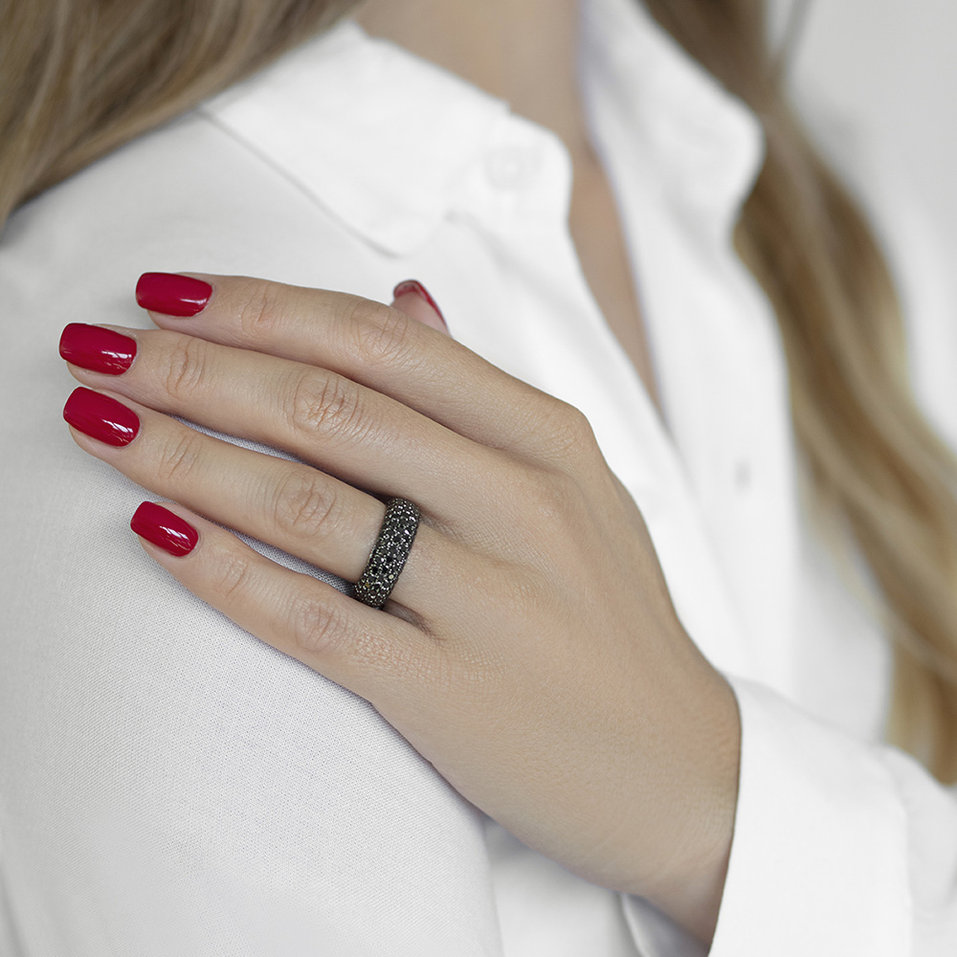 Ring with black diamonds Euanthe