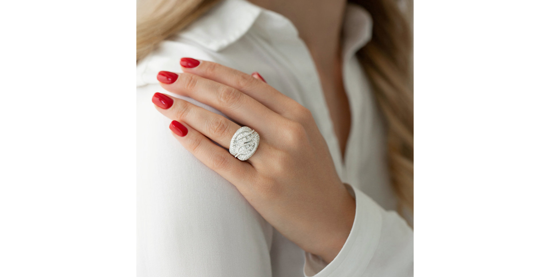 Diamond ring Cinematic Seaside