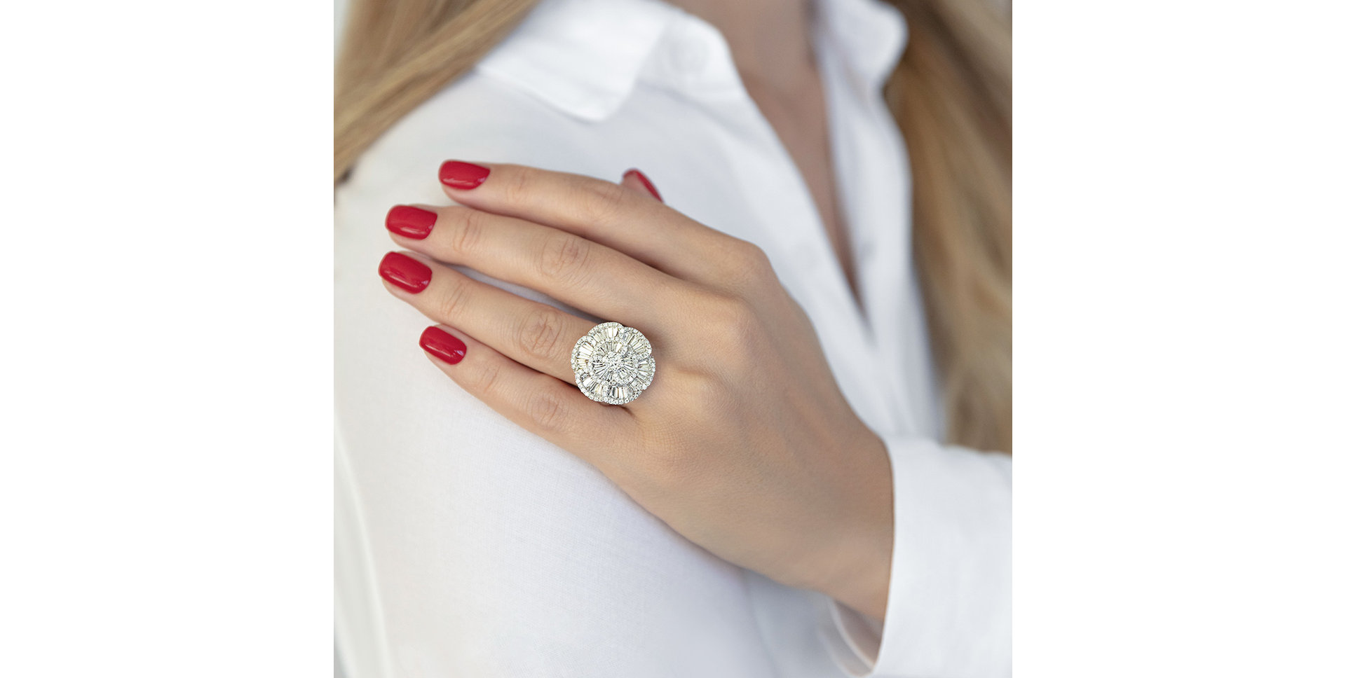 Diamond ring Mighty Flower