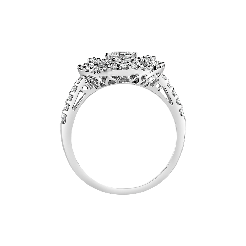 Diamond ring Raymond