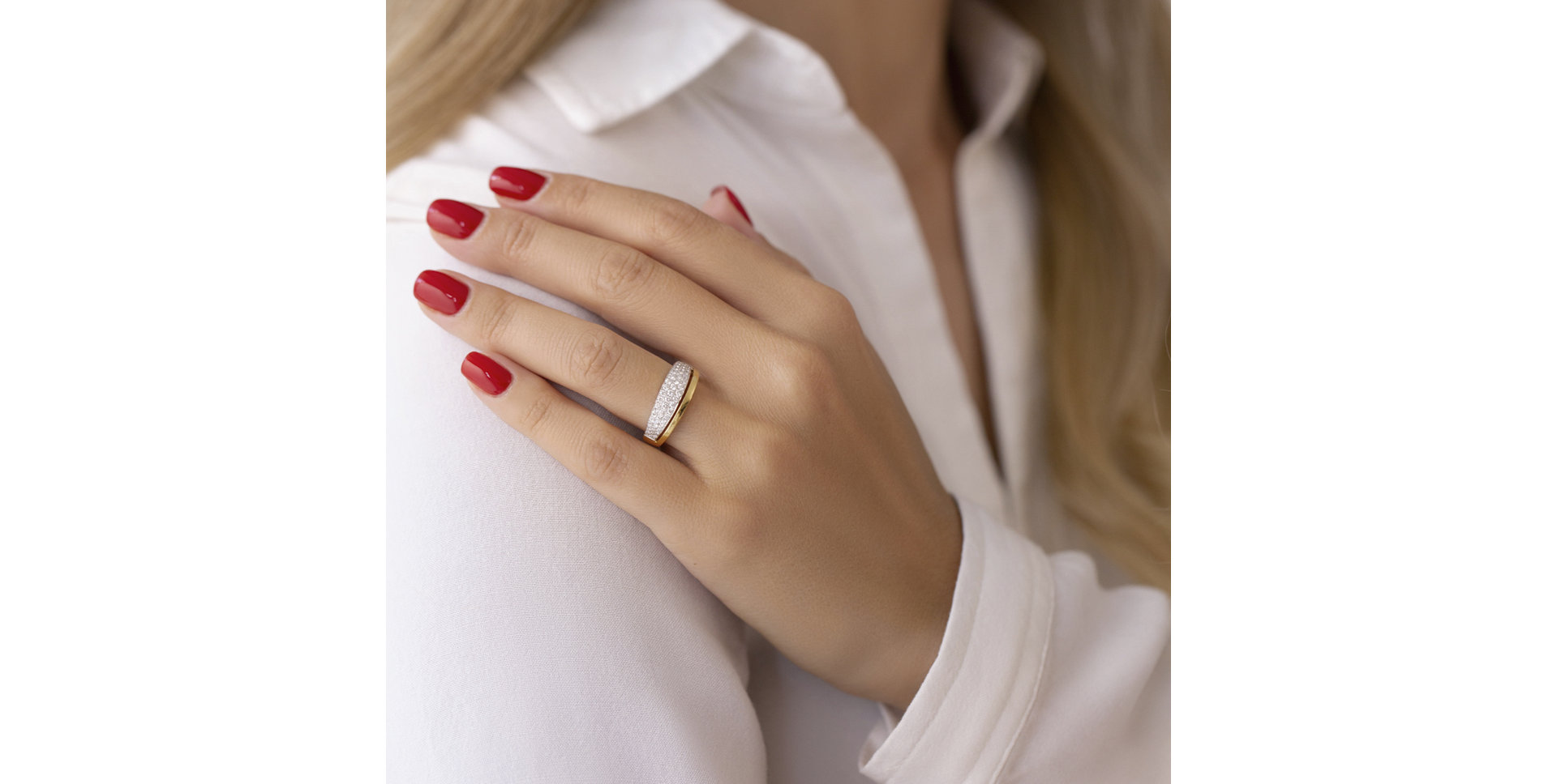 Diamond ring Delphine