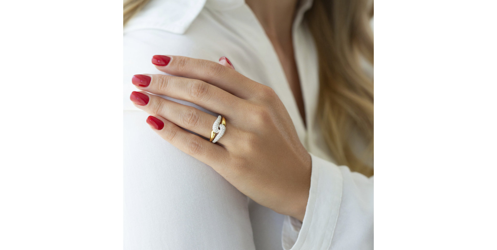 Diamond ring Charles