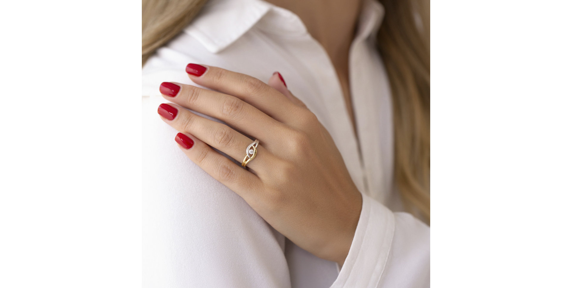 Diamond ring Casimir